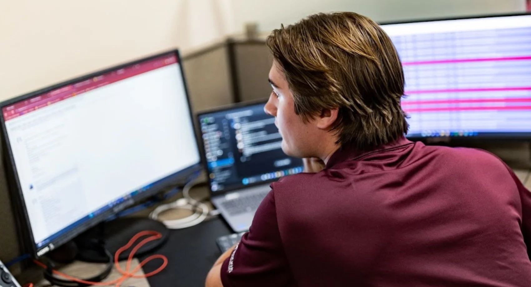 Mobile VoIP: Extending Corporate Conference Tools to Your Smartphone